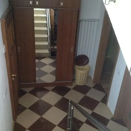 Nadejda Vacation House *