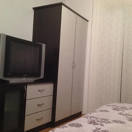 度假居 Nadejda Vacation House 拉兹洛格