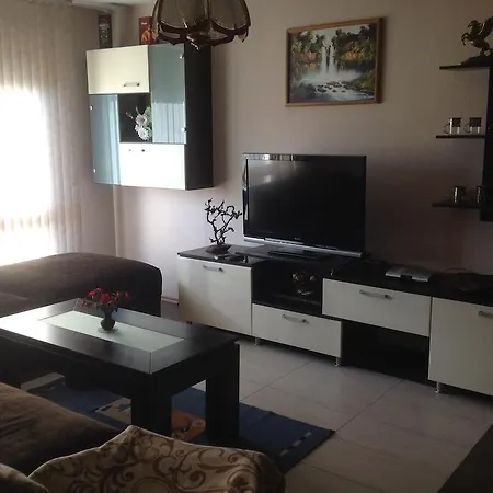 度假居 Nadejda Vacation House *